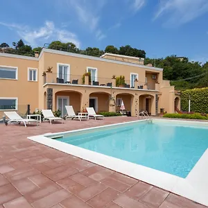 Etelka Bed & Breakfast Aci Castello